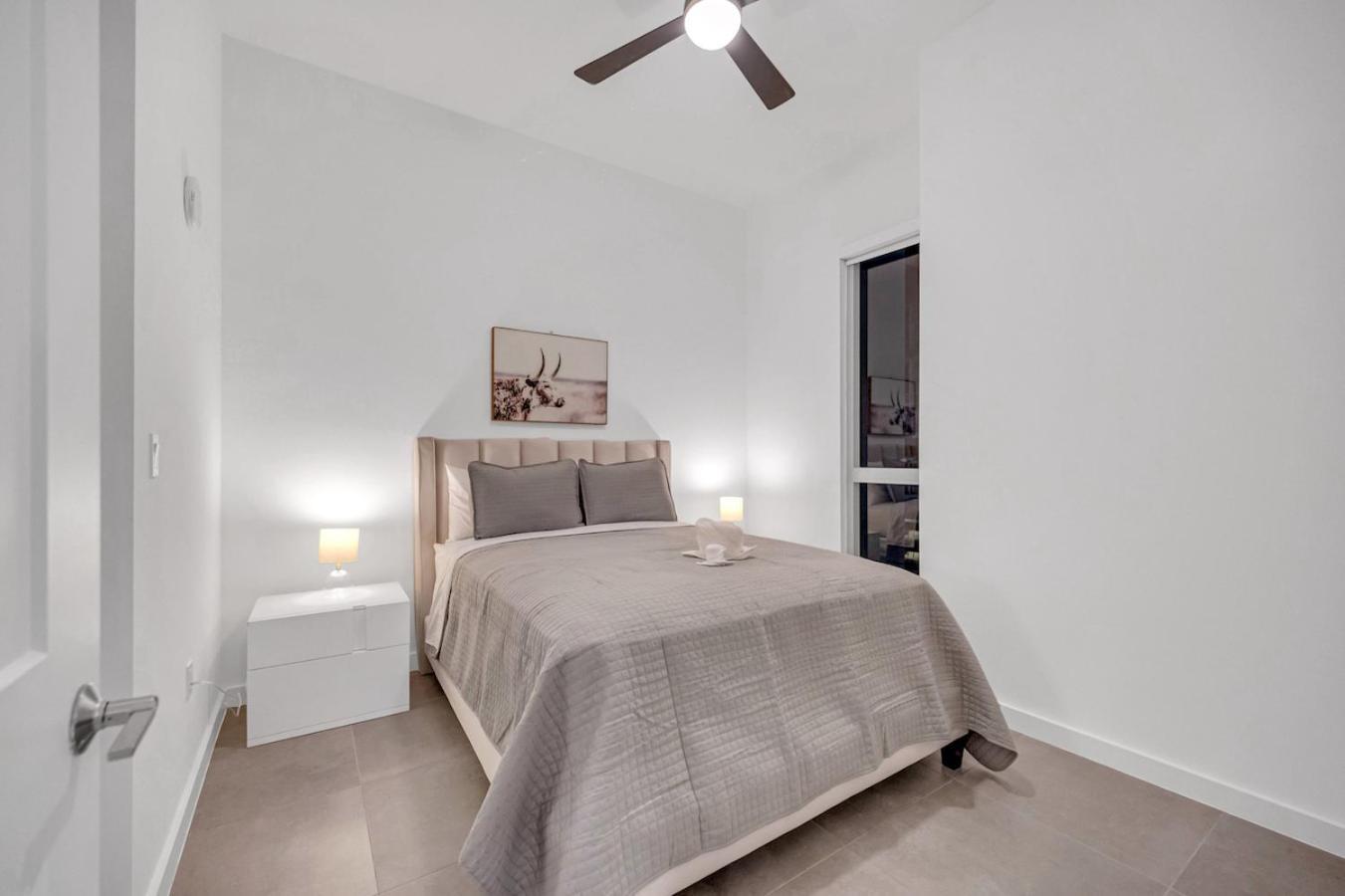 Modern Unit In The Heart Of Downtown Miami With Free Parking公寓 外观 照片